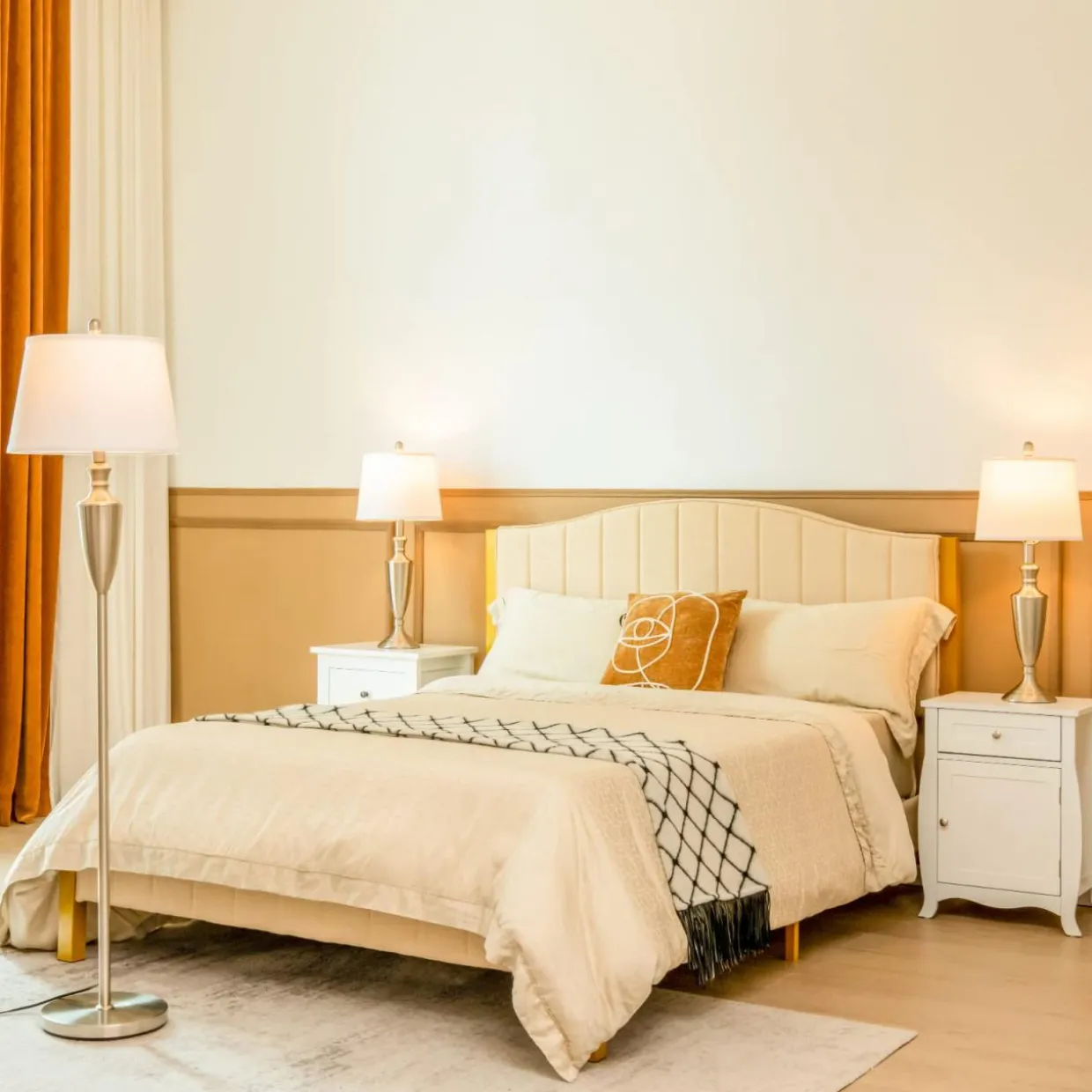 Tangkula 3 Piece Lamp Set, Modern Floor Lamp & 2 Table Lamps