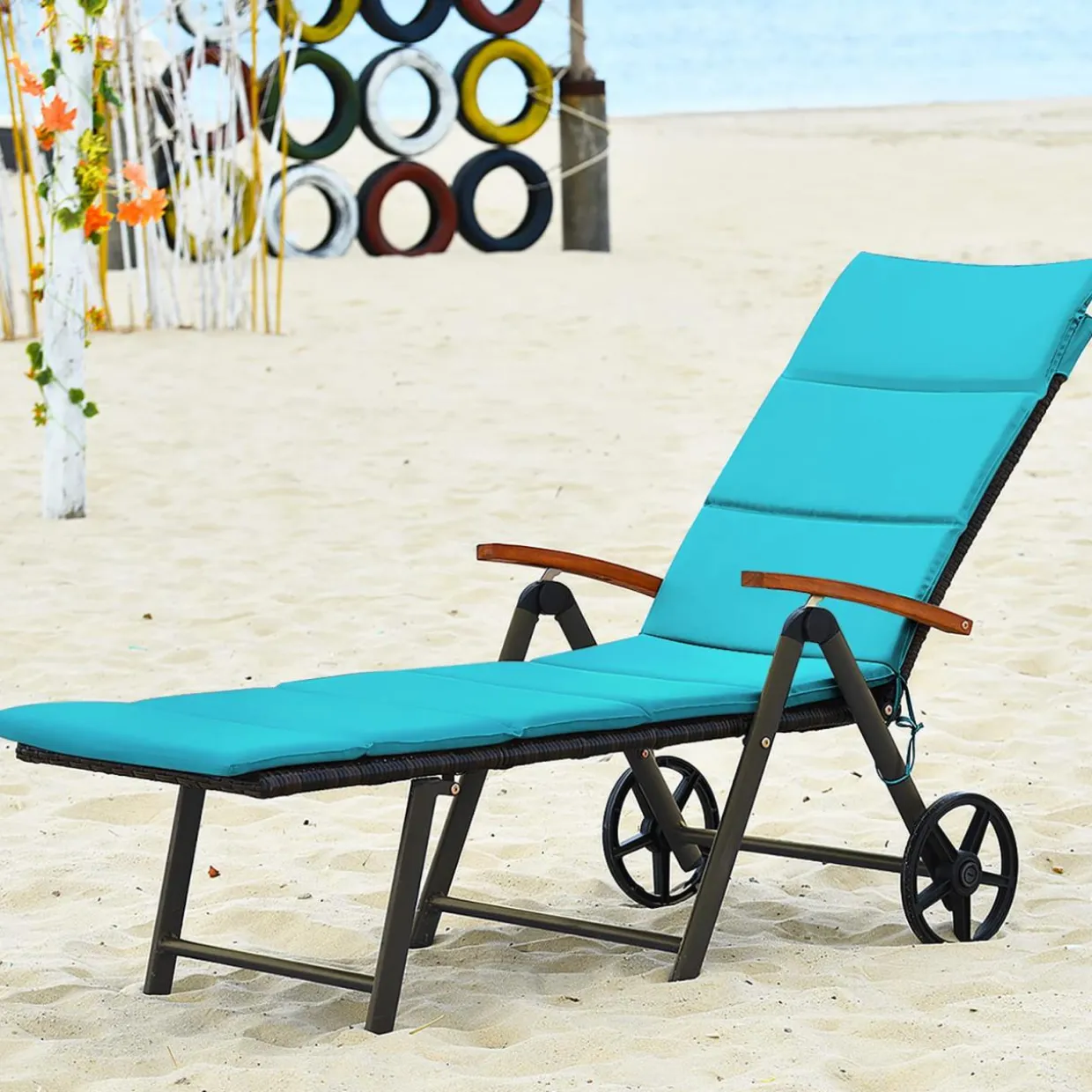 Tangkula Foldable Outdoor Chaise, Wicker Lounger Chair with Aluminum Frame, with Wheels for Easy Moving