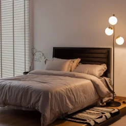 Tangkula 3-Globe Floor Lamp, Modern Freestanding Lamp